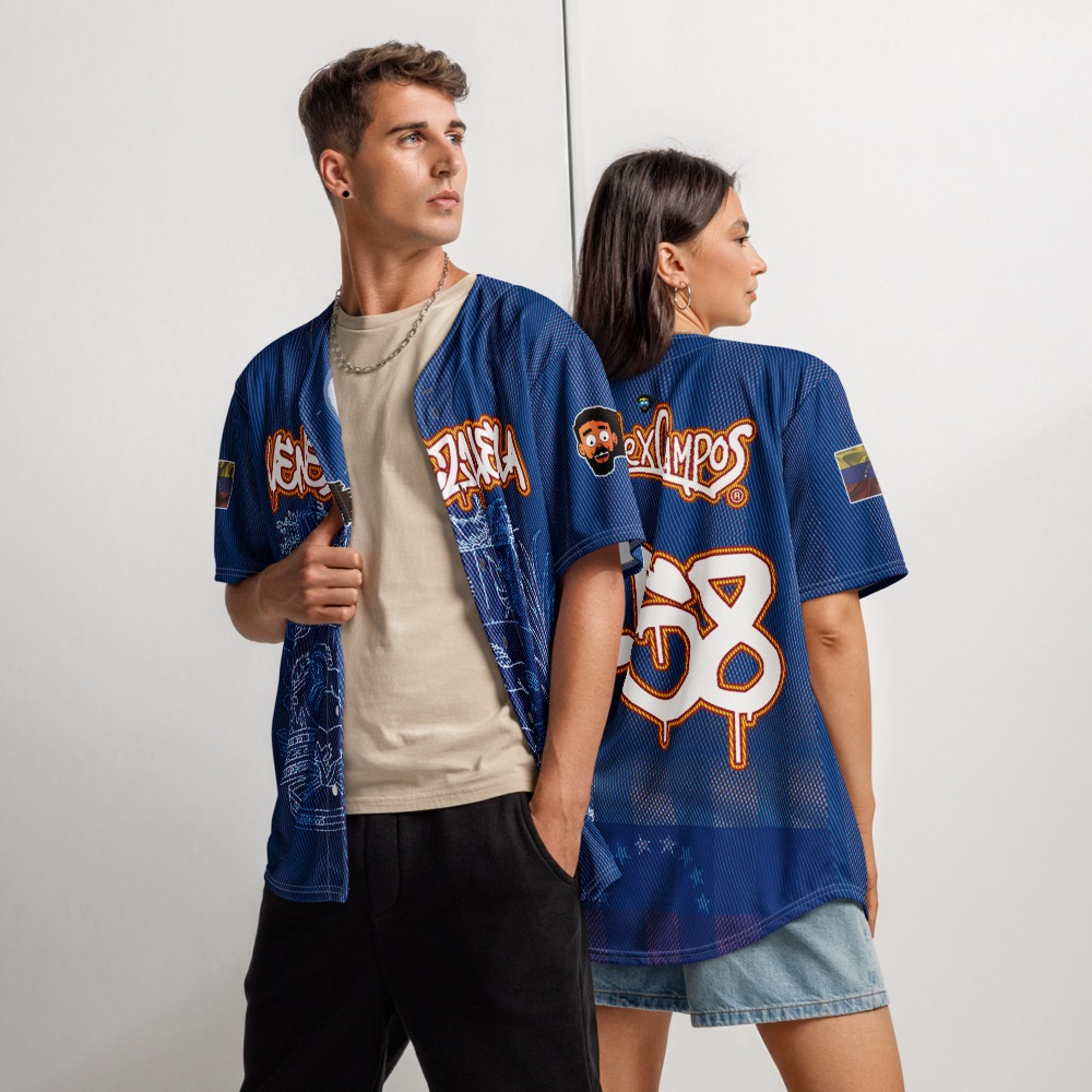 Jersey Venezuela +58 worn by two models